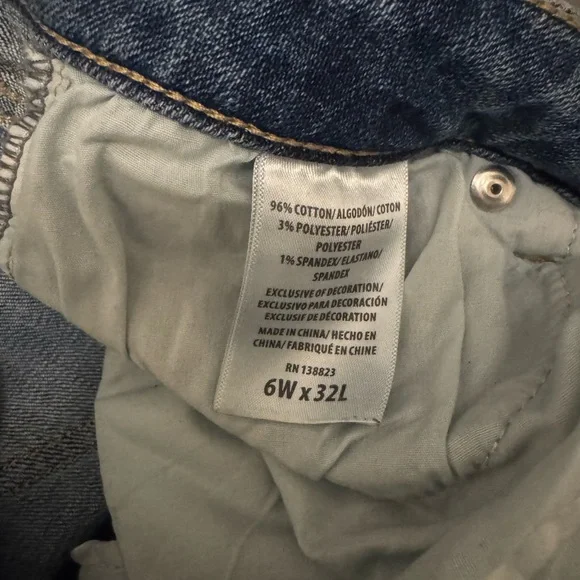 Idyllwind Light Blue Flare Jeans - Picture 3 of 3